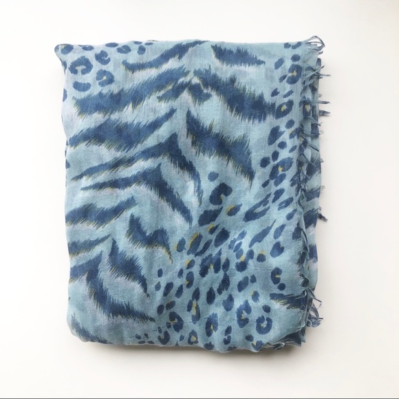 🛍 3/$20 Pattern Scarf - Picture 5 of 15